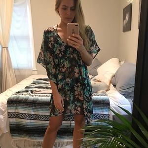 H&M flower swim cover up size Small